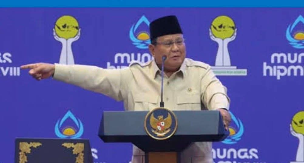 Habis Manis, Rumah Dikuras