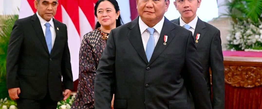 Presiden Lari Kencang, DPR Ikat Tali Sepatu