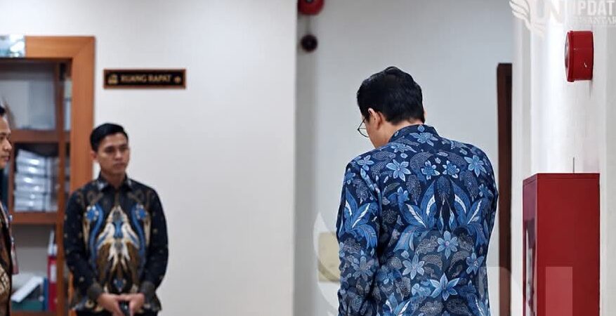 Telepon Terakhir Purbaya
