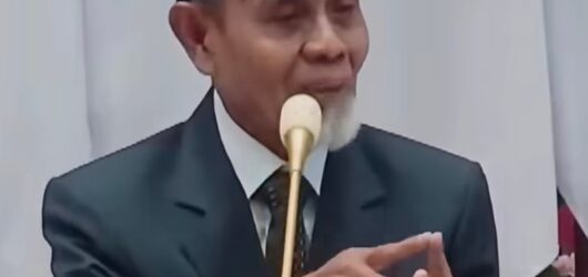 Sentilan Seratus Tahun